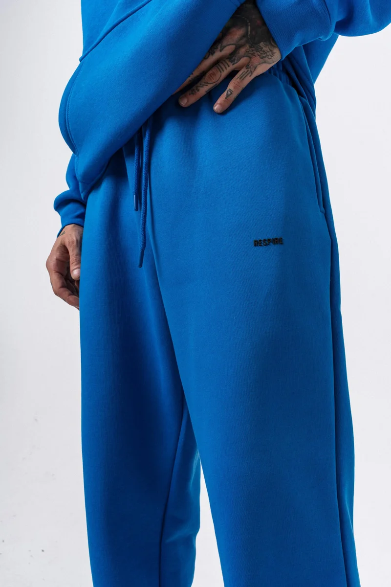 RESPIRE Men's Respire Letter Detail Basic Baggy Sweatpants Blue